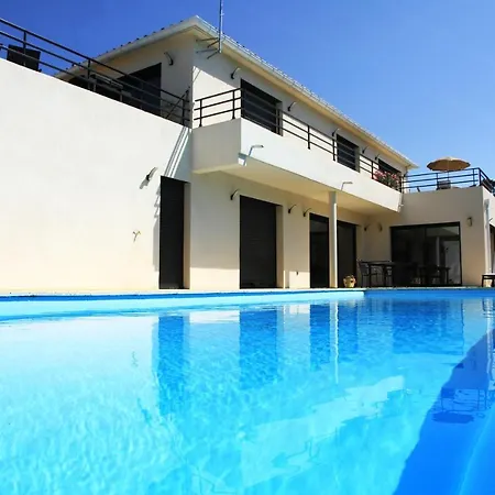 T3 Grande Terrasse Et Jacuzzi Privatif Appartement *